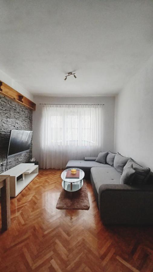 Апартаменти Apartman Dora Пула Екстер'єр фото