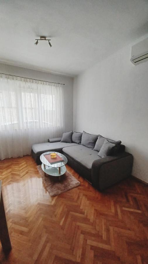 Апартаменти Apartman Dora Пула Екстер'єр фото